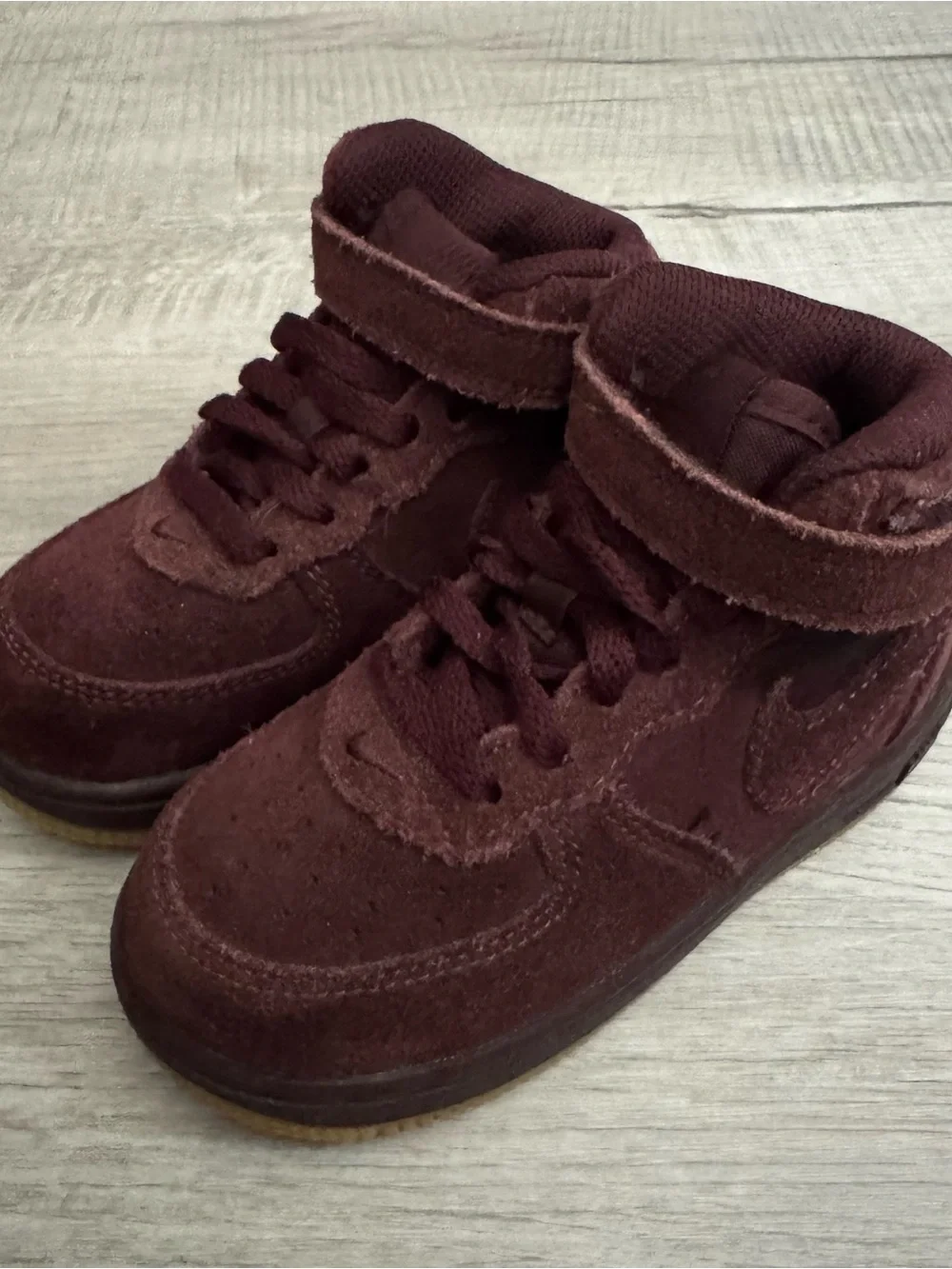Nike Air Force 1 Mid LV8 Burgundy Crush 859338-600 Toddler Shoes size 8C RARE